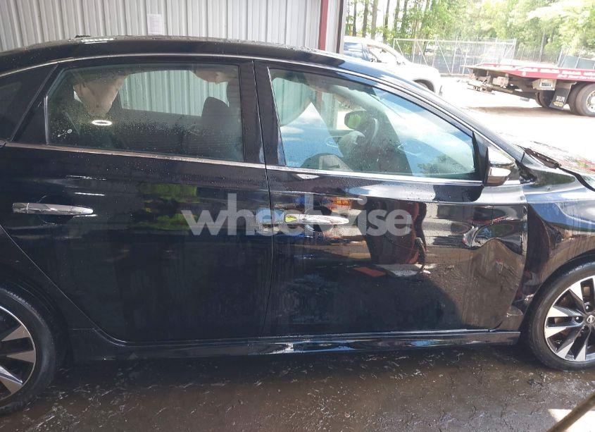 Photo 13 of 2018 Nissan Sentra SR (VIN 3N1AB7AP0JY287515)