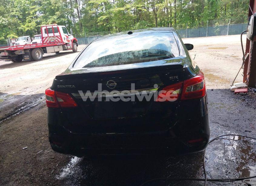 Photo 16 of 2018 Nissan Sentra SR (VIN 3N1AB7AP0JY287515)