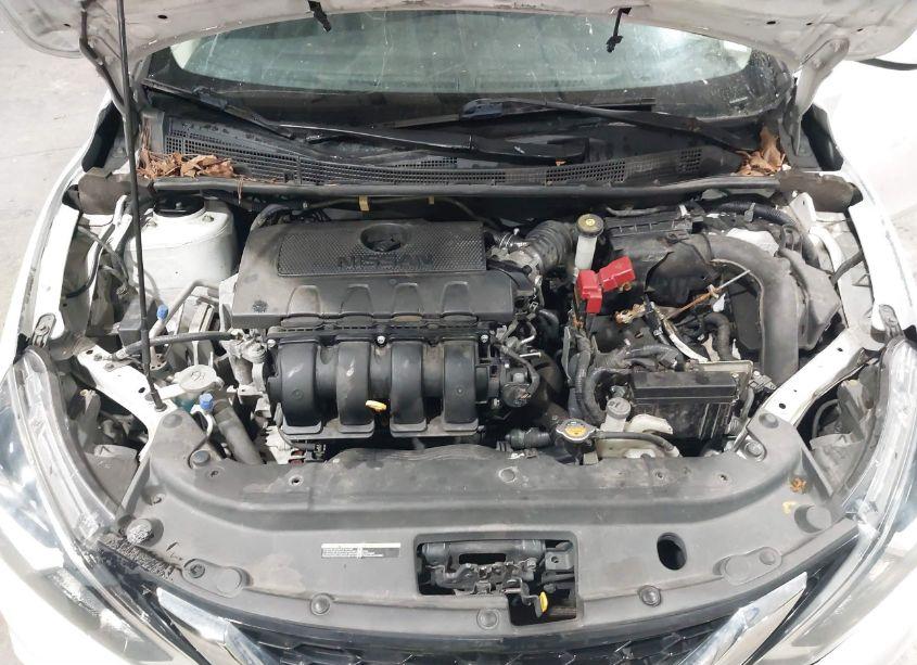 Photo 10 of 2018 Nissan Sentra S (VIN 3N1AB7AP0JY297848)