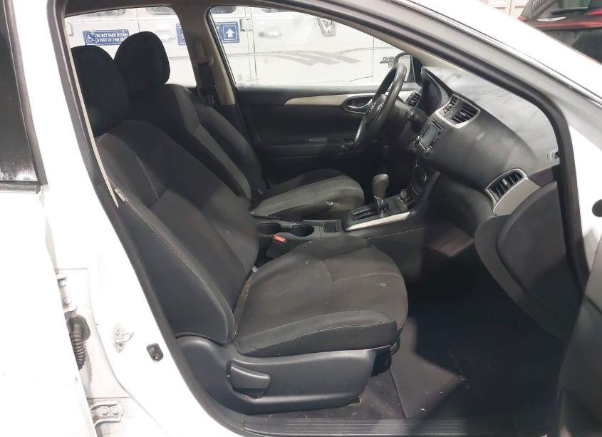 Photo 5 of 2018 Nissan Sentra S (VIN 3N1AB7AP0JY297848)