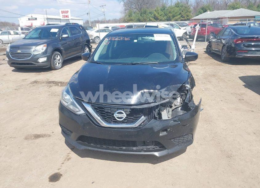 Photo 12 of 2018 Nissan Sentra S (VIN 3N1AB7AP0JY306399)