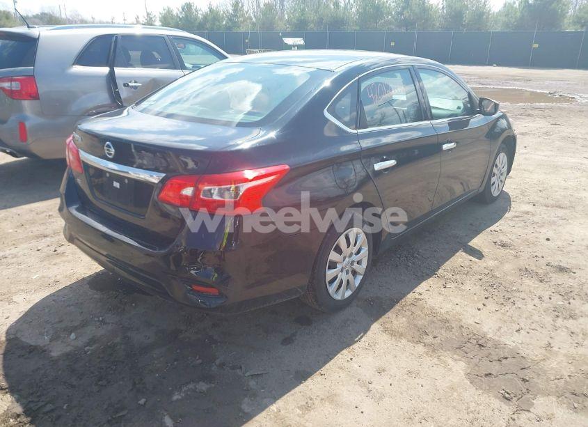 Photo 4 of 2018 Nissan Sentra S (VIN 3N1AB7AP0JY306399)