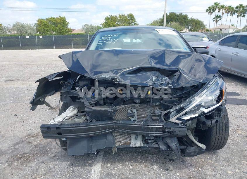 Photo 12 of 2018 Nissan Sentra S (VIN 3N1AB7AP0JY313529)