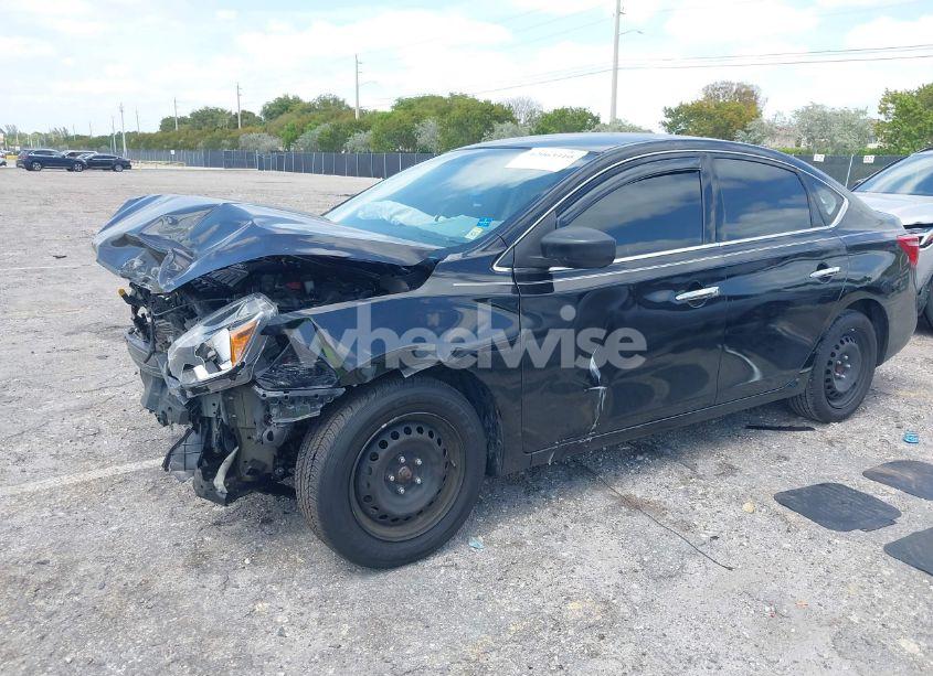 Photo 2 of 2018 Nissan Sentra S (VIN 3N1AB7AP0JY313529)