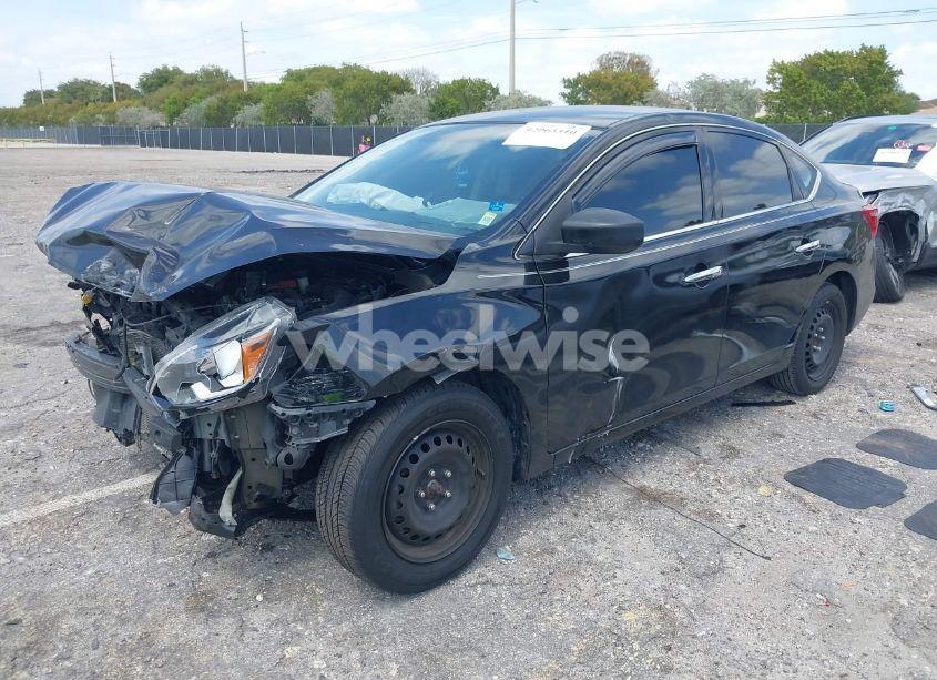 Photo 6 of 2018 Nissan Sentra S (VIN 3N1AB7AP0JY313529)