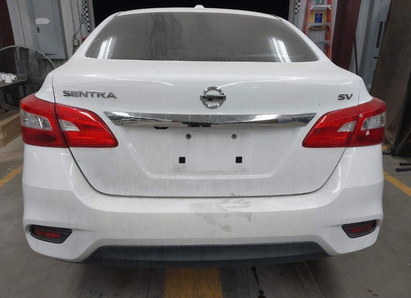 Photo 16 of 2018 Nissan Sentra SV (VIN 3N1AB7AP0JY320139)