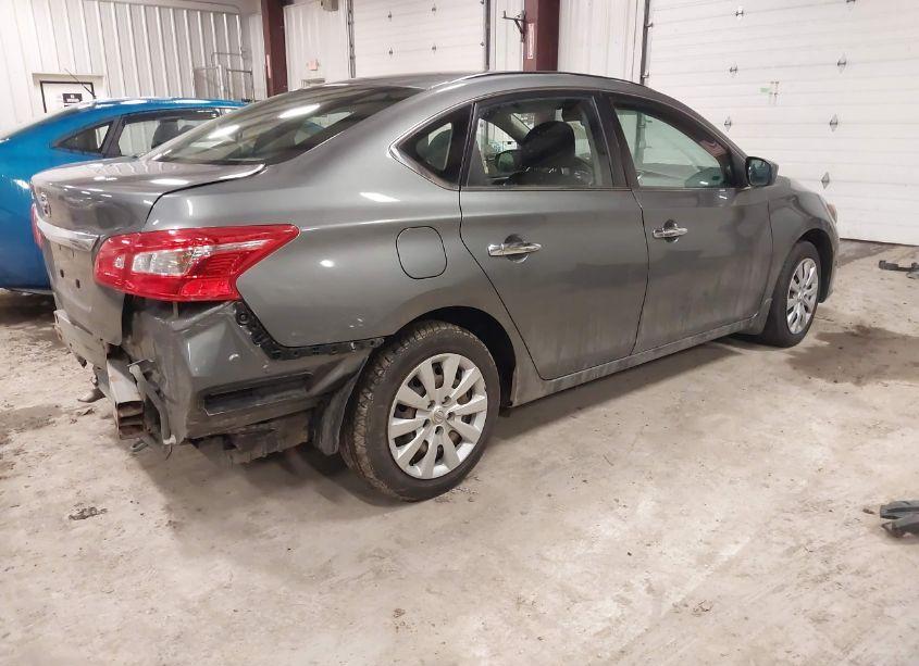 Photo 4 of 2018 Nissan Sentra S (VIN 3N1AB7AP0JY323655)
