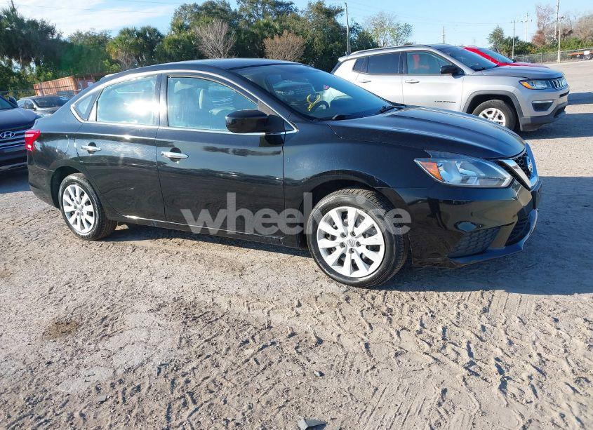 2018 Nissan Sentra (VIN 3N1AB7AP0JY324949) main photo