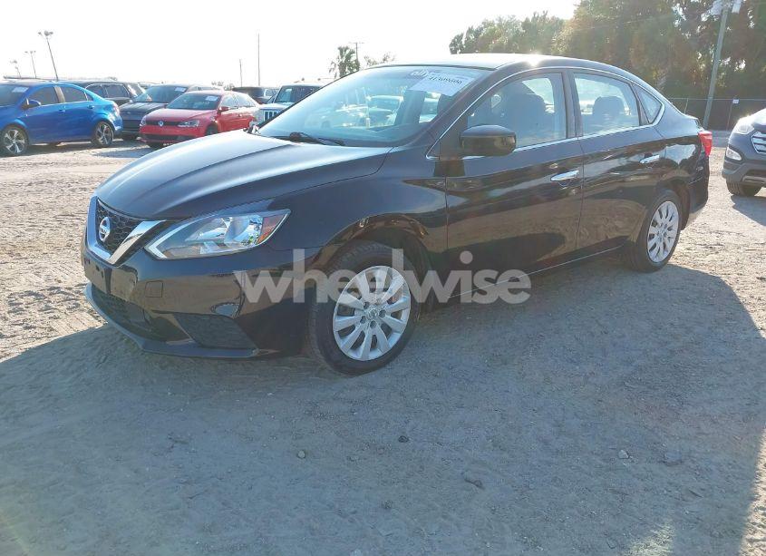 Photo 2 of 2018 Nissan Sentra (VIN 3N1AB7AP0JY324949)