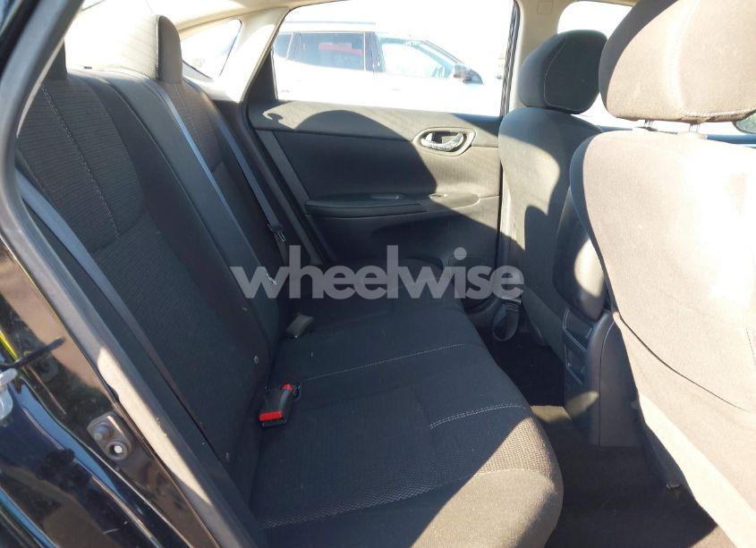 Photo 8 of 2018 Nissan Sentra (VIN 3N1AB7AP0JY324949)