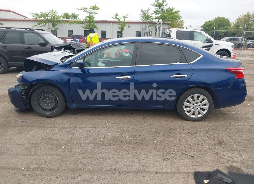 Photo 14 of 2018 Nissan Sentra S (VIN 3N1AB7AP0JY327379)