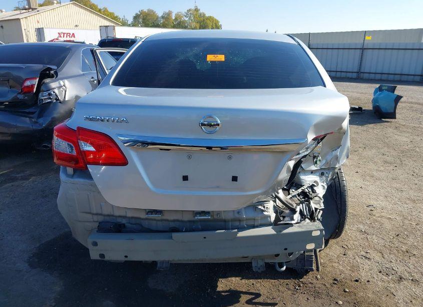 Photo 16 of 2018 Nissan Sentra S (VIN 3N1AB7AP0JY329343)