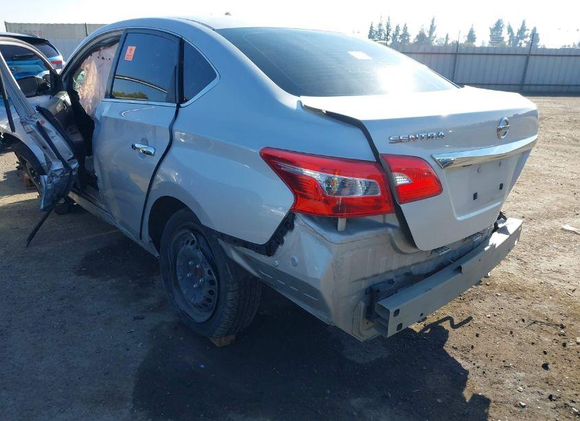 Photo 20 of 2018 Nissan Sentra S (VIN 3N1AB7AP0JY329343)