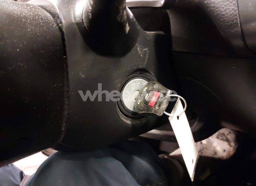 Photo 11 of 2018 Nissan Sentra S (VIN 3N1AB7AP0JY332825)