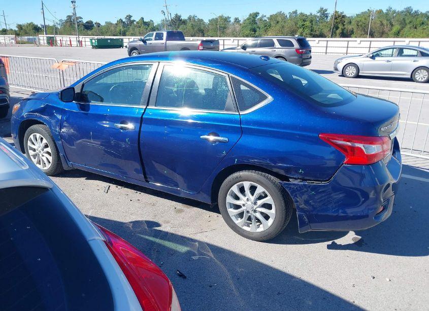 Photo 14 of 2018 Nissan Sentra SV (VIN 3N1AB7AP0JY344666)