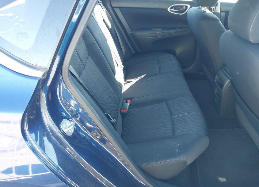 Photo 8 of 2018 Nissan Sentra SV (VIN 3N1AB7AP0JY344666)
