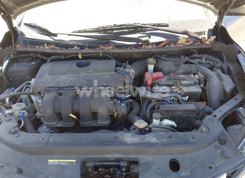 Photo 10 of 2019 Nissan Sentra SV (VIN 3N1AB7AP0KL609052)