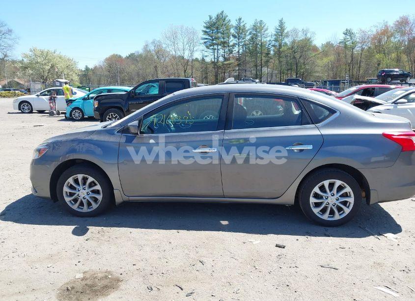 Photo 14 of 2019 Nissan Sentra SV (VIN 3N1AB7AP0KL609052)