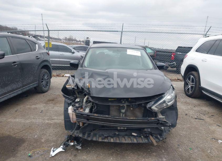 Photo 12 of 2019 Nissan Sentra SV (VIN 3N1AB7AP0KL626532)