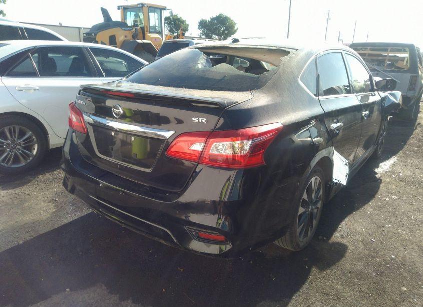 Photo 4 of 2019 Nissan Sentra SR (VIN 3N1AB7AP0KY220060)