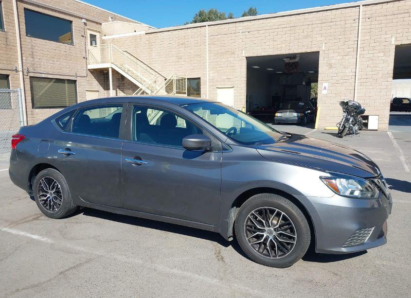 Photo 13 of 2019 Nissan Sentra S (VIN 3N1AB7AP0KY233178)