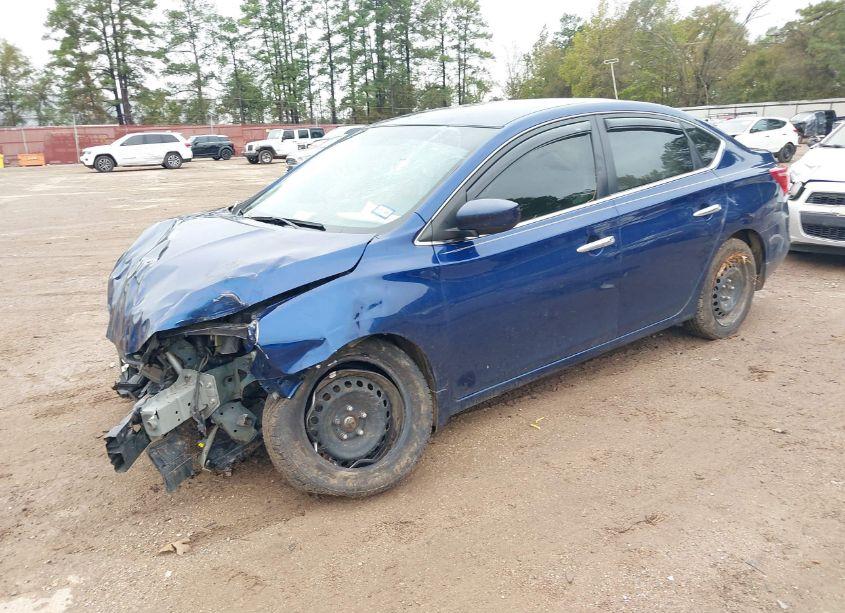 Photo 2 of 2019 Nissan Sentra S (VIN 3N1AB7AP0KY252376)