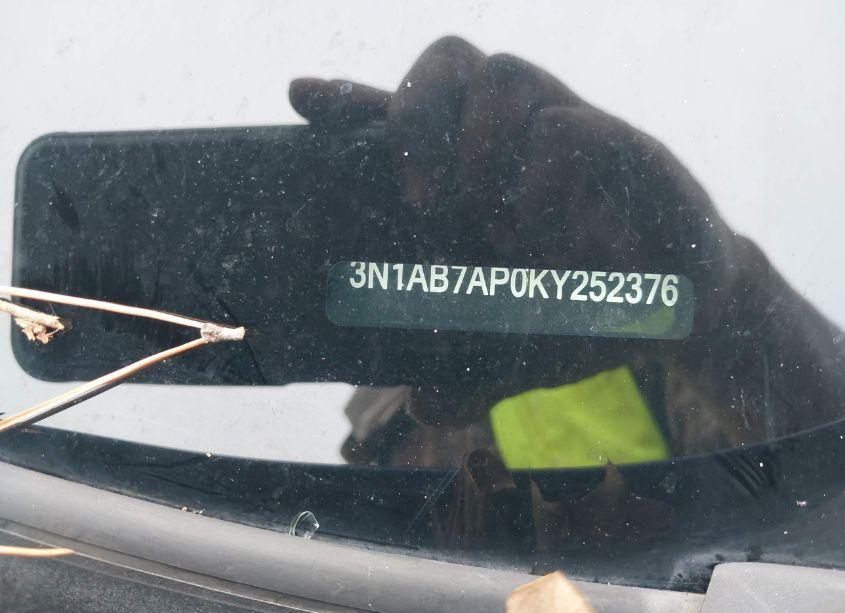 Photo 9 of 2019 Nissan Sentra S (VIN 3N1AB7AP0KY252376)