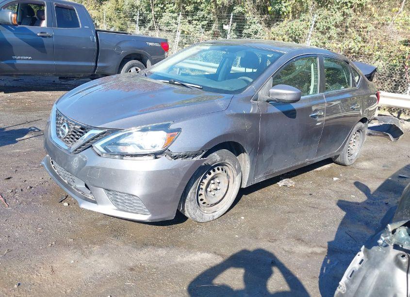 Photo 2 of 2019 Nissan Sentra S (VIN 3N1AB7AP0KY262910)