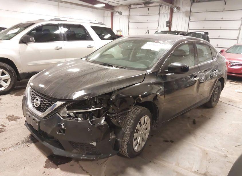 Photo 2 of 2019 Nissan Sentra S (VIN 3N1AB7AP0KY263846)