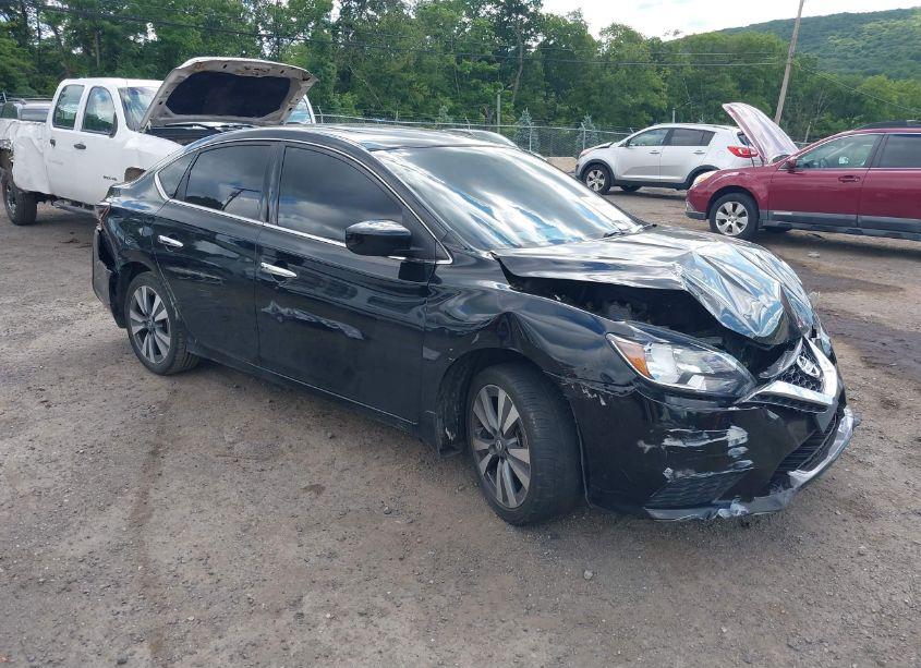 2019 Nissan Sentra SV (VIN 3N1AB7AP0KY272174) main photo