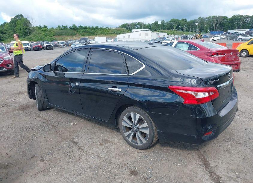 Photo 3 of 2019 Nissan Sentra SV (VIN 3N1AB7AP0KY272174)