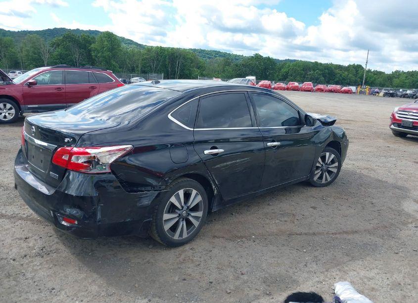 Photo 4 of 2019 Nissan Sentra SV (VIN 3N1AB7AP0KY272174)