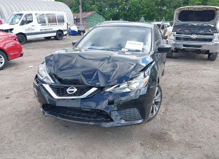 Photo 6 of 2019 Nissan Sentra SV (VIN 3N1AB7AP0KY272174)