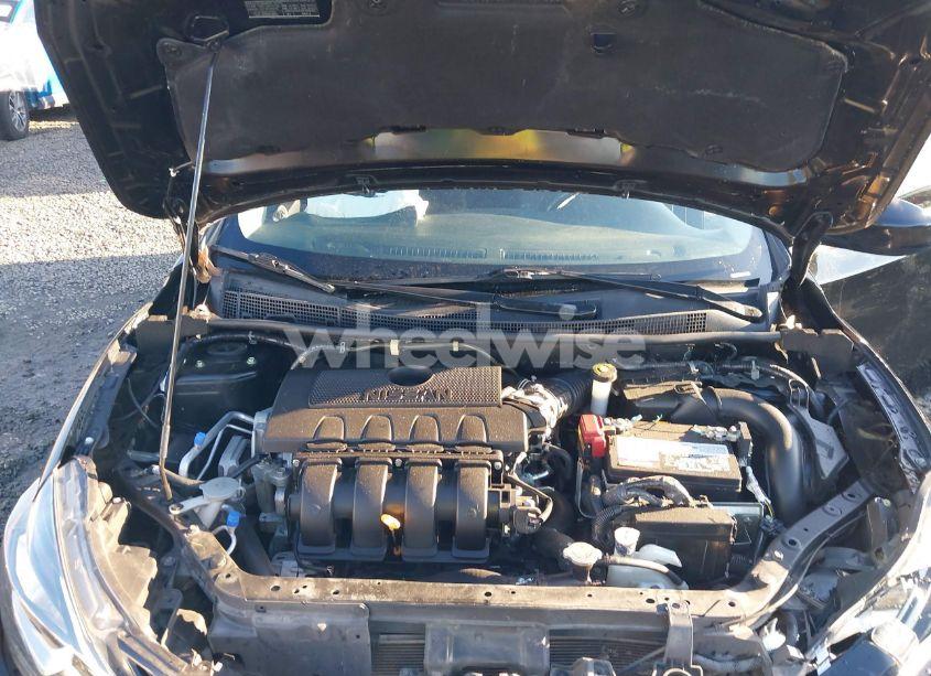 Photo 10 of 2019 Nissan Sentra SV (VIN 3N1AB7AP0KY275852)