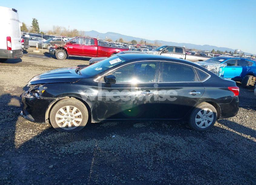 Photo 14 of 2019 Nissan Sentra SV (VIN 3N1AB7AP0KY275852)