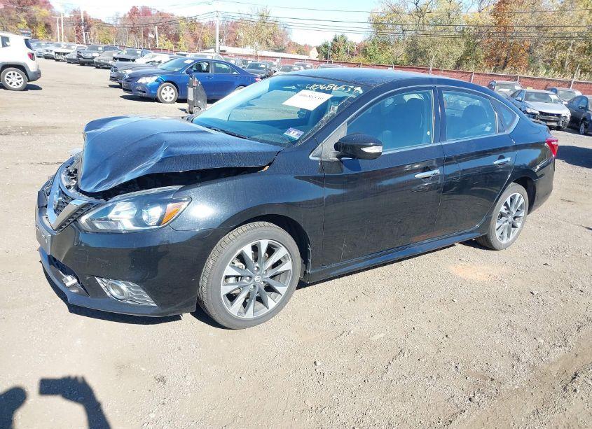 Photo 2 of 2019 Nissan Sentra SR (VIN 3N1AB7AP0KY276077)