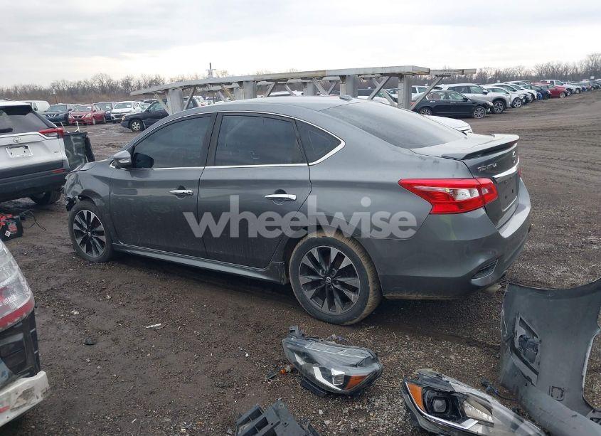 Photo 14 of 2019 Nissan Sentra SR (VIN 3N1AB7AP0KY279738)