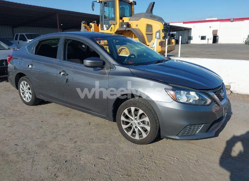 2019 Nissan Sentra SV (VIN 3N1AB7AP0KY283319) main photo