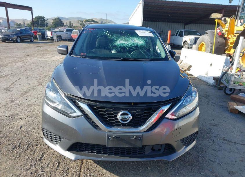 Photo 12 of 2019 Nissan Sentra SV (VIN 3N1AB7AP0KY283319)