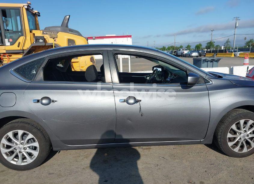 Photo 13 of 2019 Nissan Sentra SV (VIN 3N1AB7AP0KY283319)