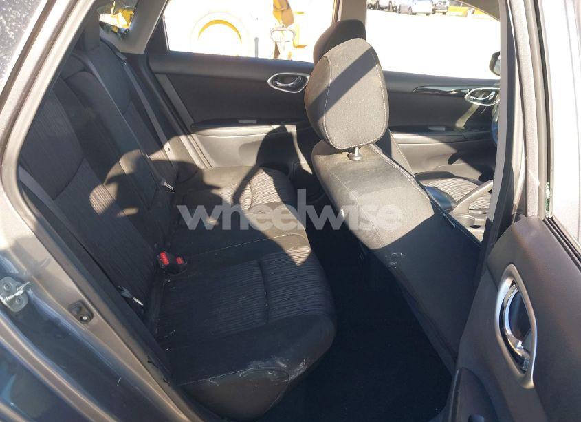 Photo 8 of 2019 Nissan Sentra SV (VIN 3N1AB7AP0KY283319)