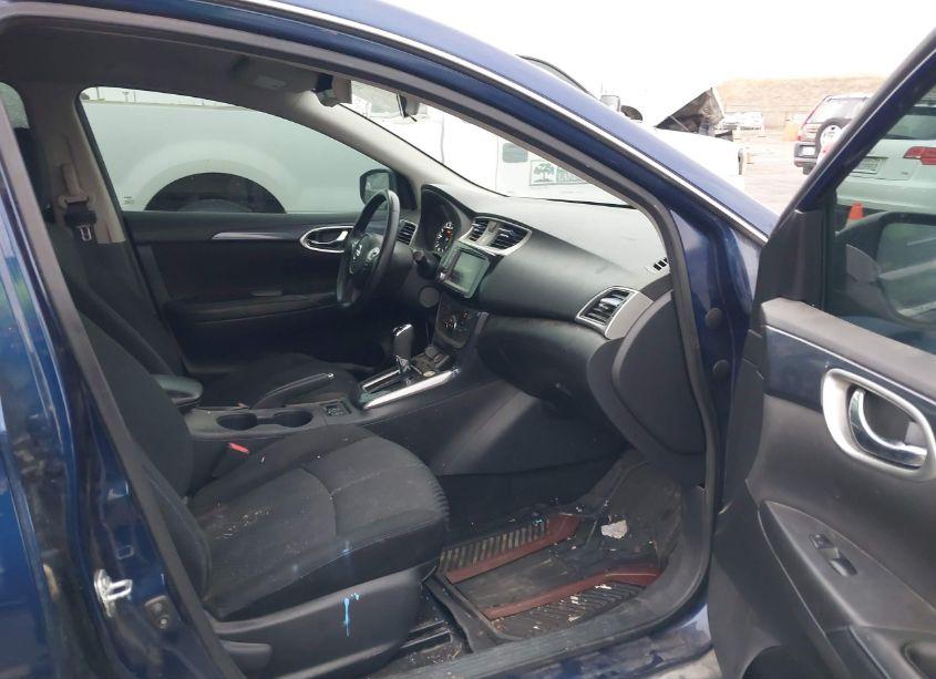 Photo 5 of 2019 Nissan Sentra S/SV/SR/SL (VIN 3N1AB7AP0KY293753)