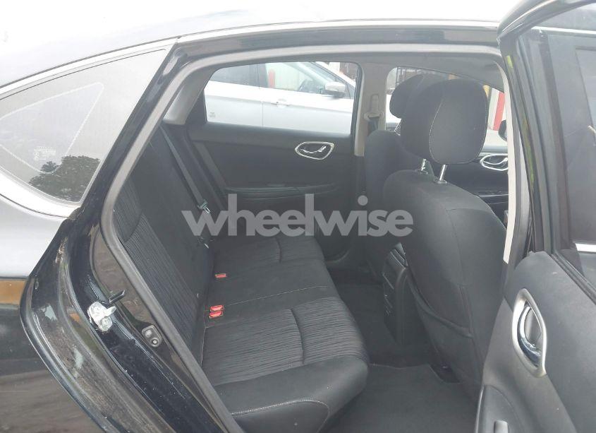 Photo 8 of 2019 Nissan Sentra SV (VIN 3N1AB7AP0KY300362)