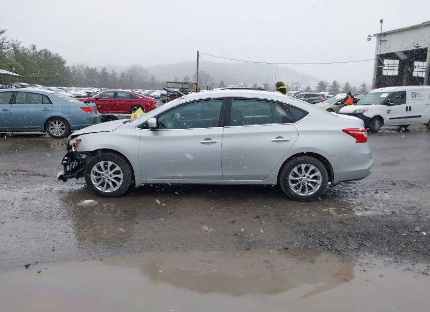 Photo 14 of 2019 Nissan Sentra SV (VIN 3N1AB7AP0KY300944)