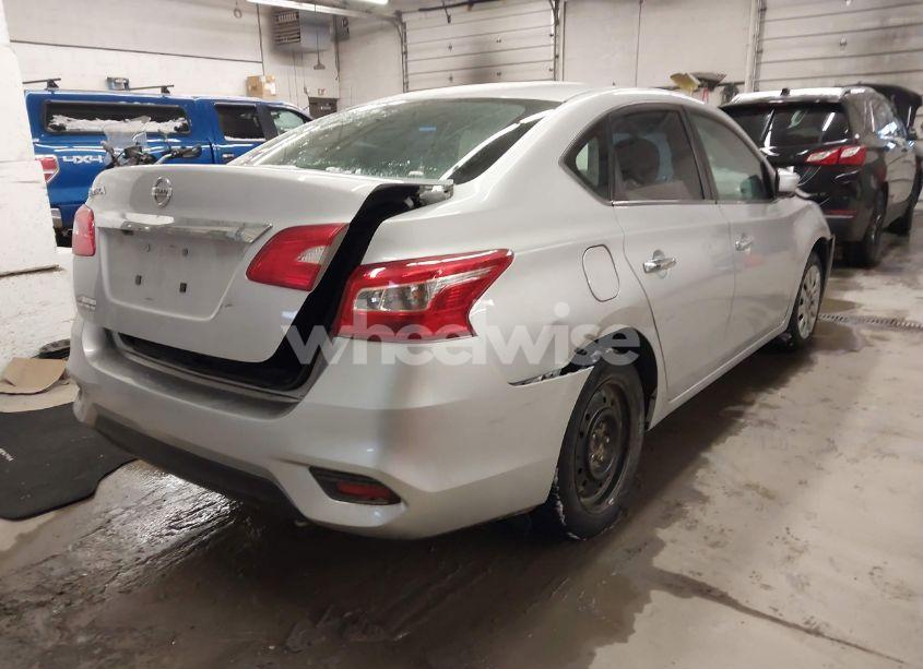 Photo 4 of 2019 Nissan Sentra S (VIN 3N1AB7AP0KY311250)