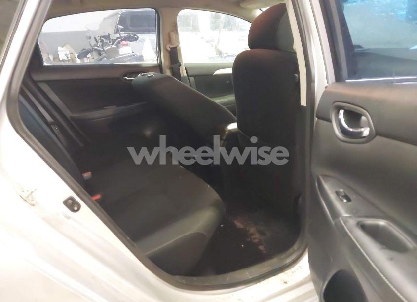 Photo 8 of 2019 Nissan Sentra S (VIN 3N1AB7AP0KY311250)