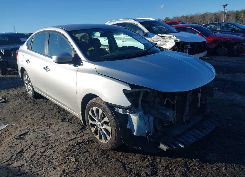 2019 Nissan Sentra SV (VIN 3N1AB7AP0KY331109) main photo