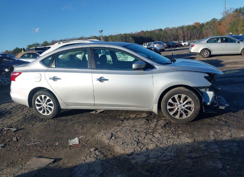 Photo 13 of 2019 Nissan Sentra SV (VIN 3N1AB7AP0KY331109)