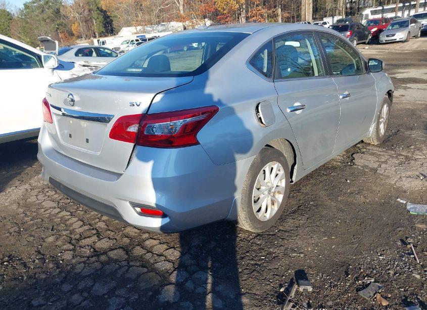 Photo 4 of 2019 Nissan Sentra SV (VIN 3N1AB7AP0KY331109)