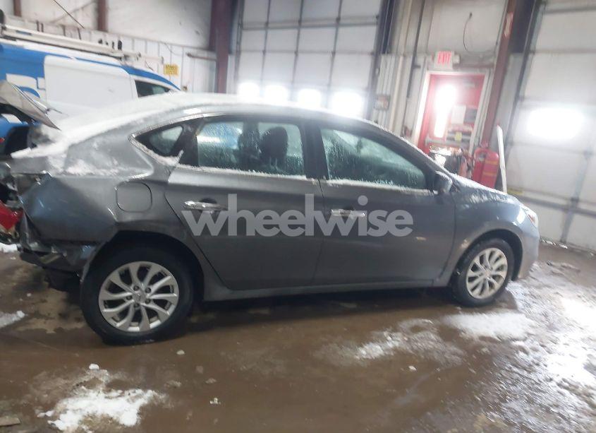 Photo 13 of 2019 Nissan Sentra SV (VIN 3N1AB7AP0KY337976)